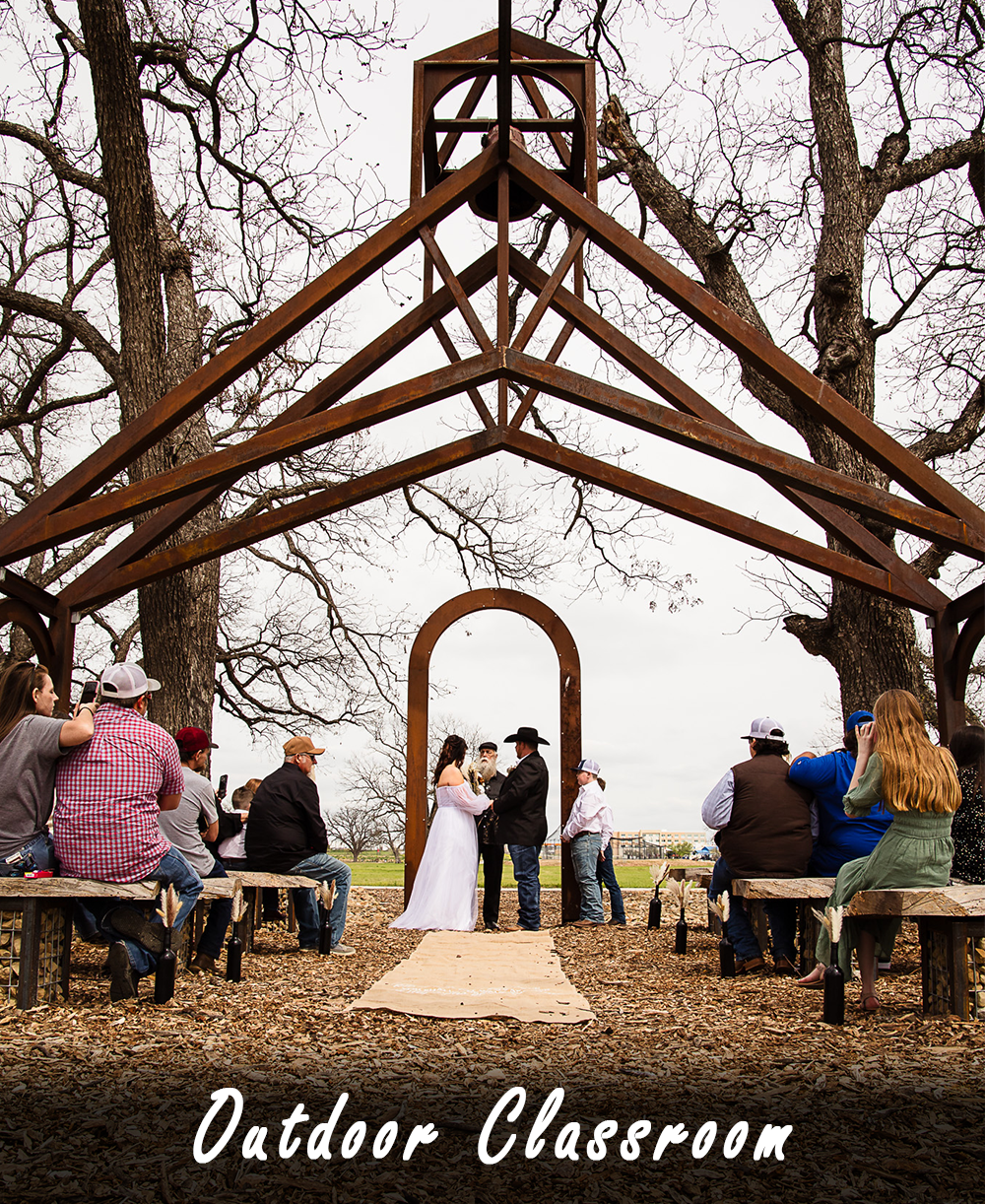 Image of Newlyweds Hover 2