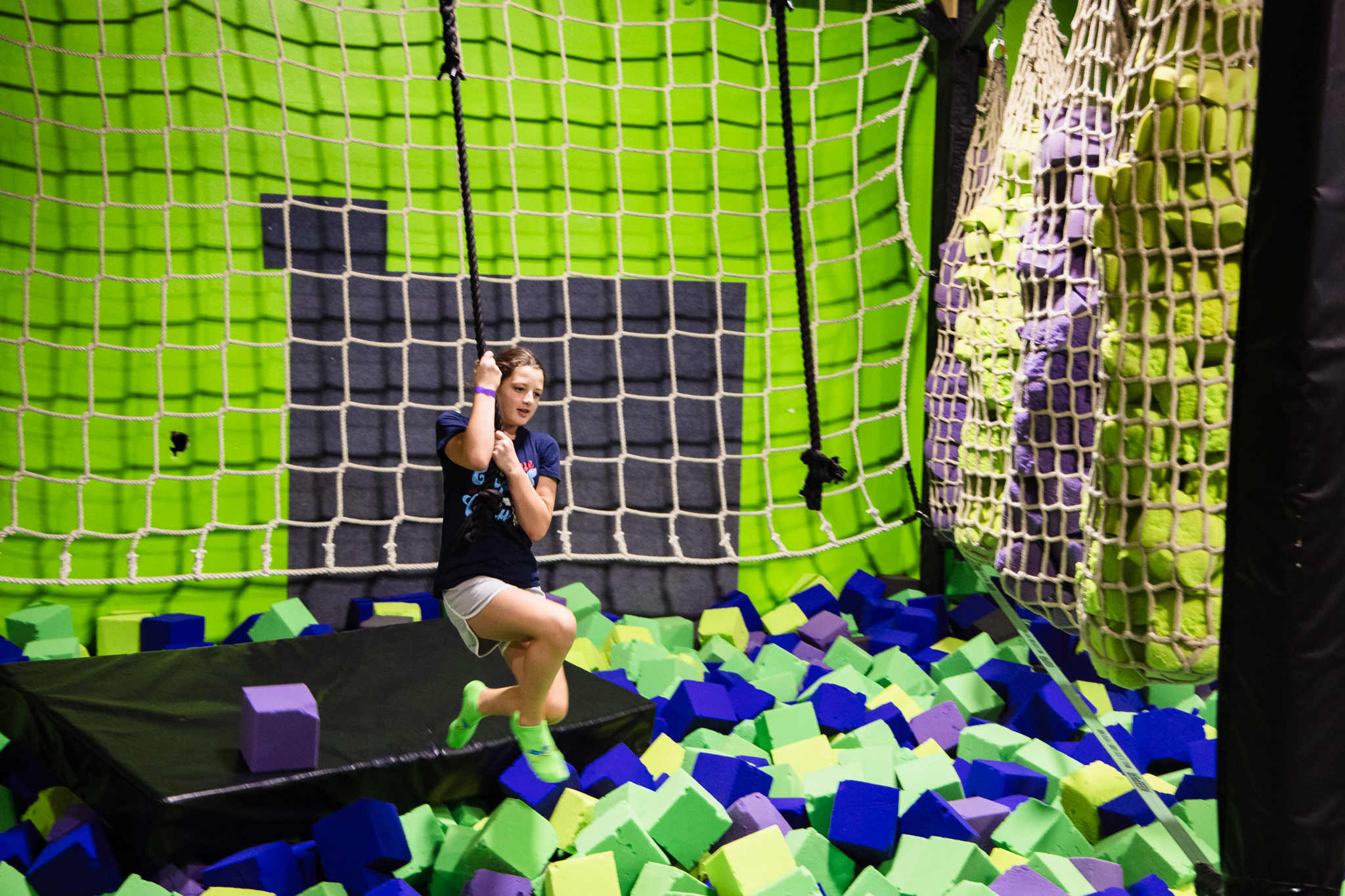 Picture of a kid at the tampoline park